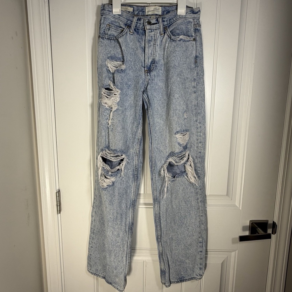 Universal Thread High Rise Distressed Straight Leg Jeans Women's Size 00